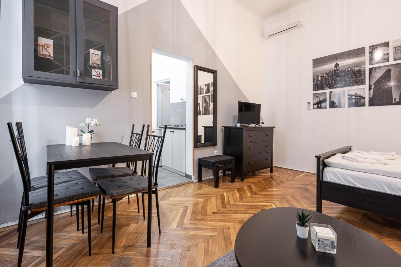 B8 - Grand Boulevard Cozy Apartment - Best Location By Bqa Budapešť Exteriér fotografie